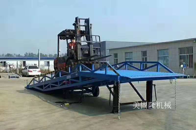 郴州移动式登车桥价格
